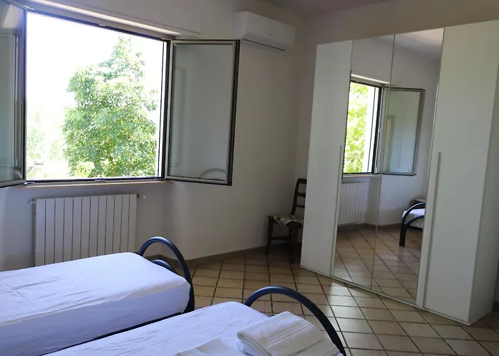 Villeriunite - Dalia